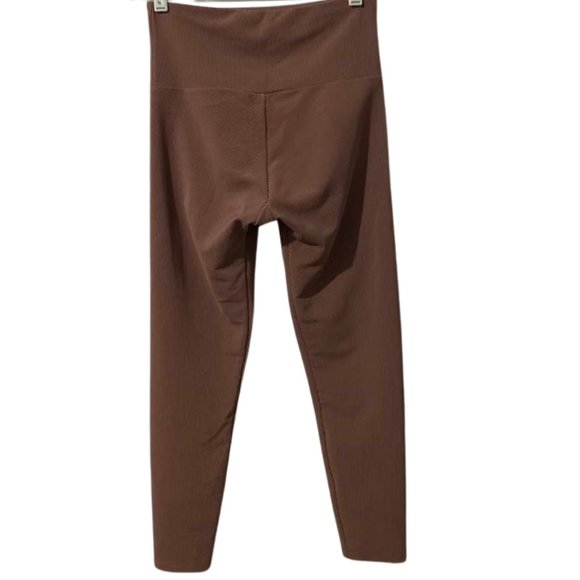 ONZIE Ribbed Yoga Leggings - Size Medium - Picture 5 of 14